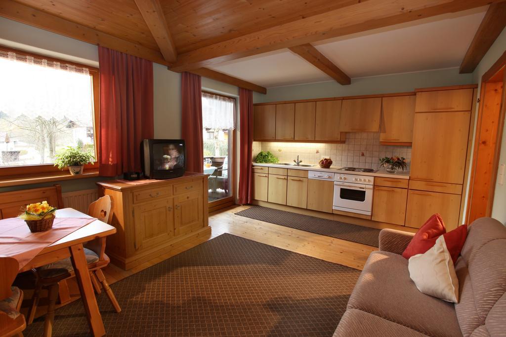 Gaestehaus Hoelzl Itter Chambre photo