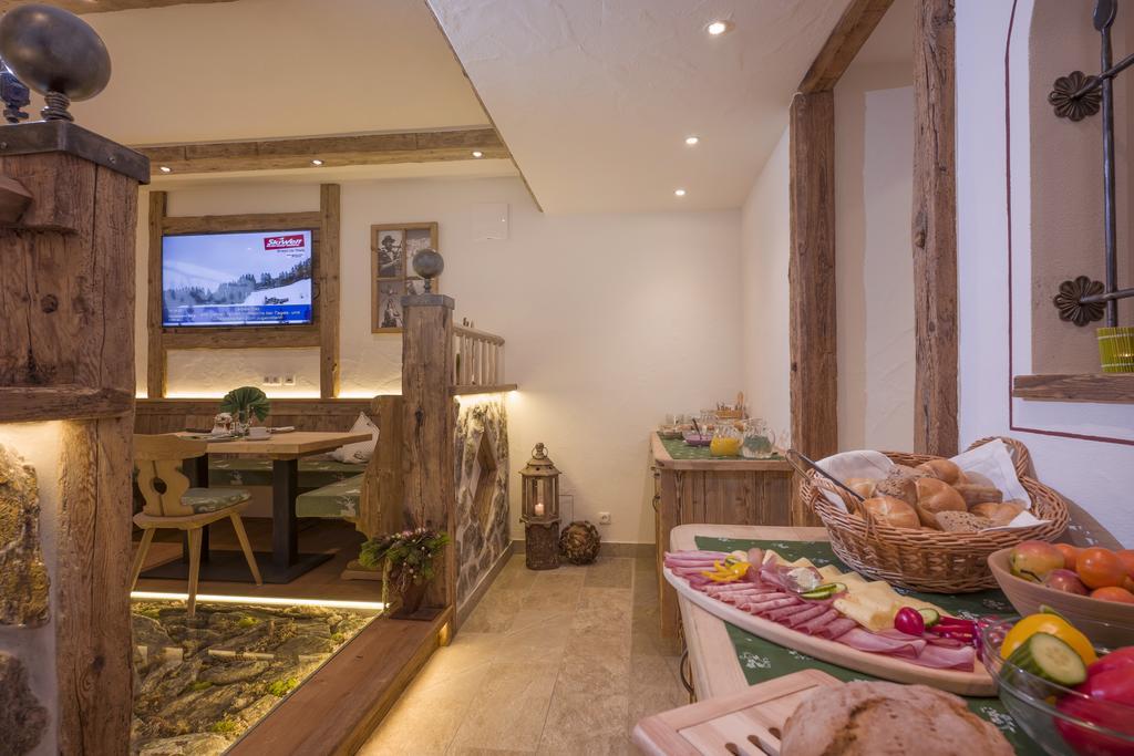 Gaestehaus Hoelzl Itter Extérieur photo